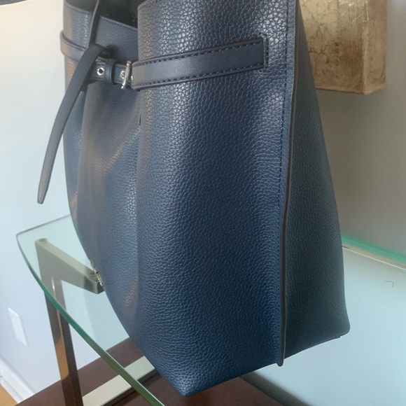 NWT Michael Kors Emilia Large Bag - Picture 4 of 10